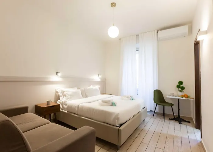 Renovated 2-Bdr Flat Statuto - Zen 51