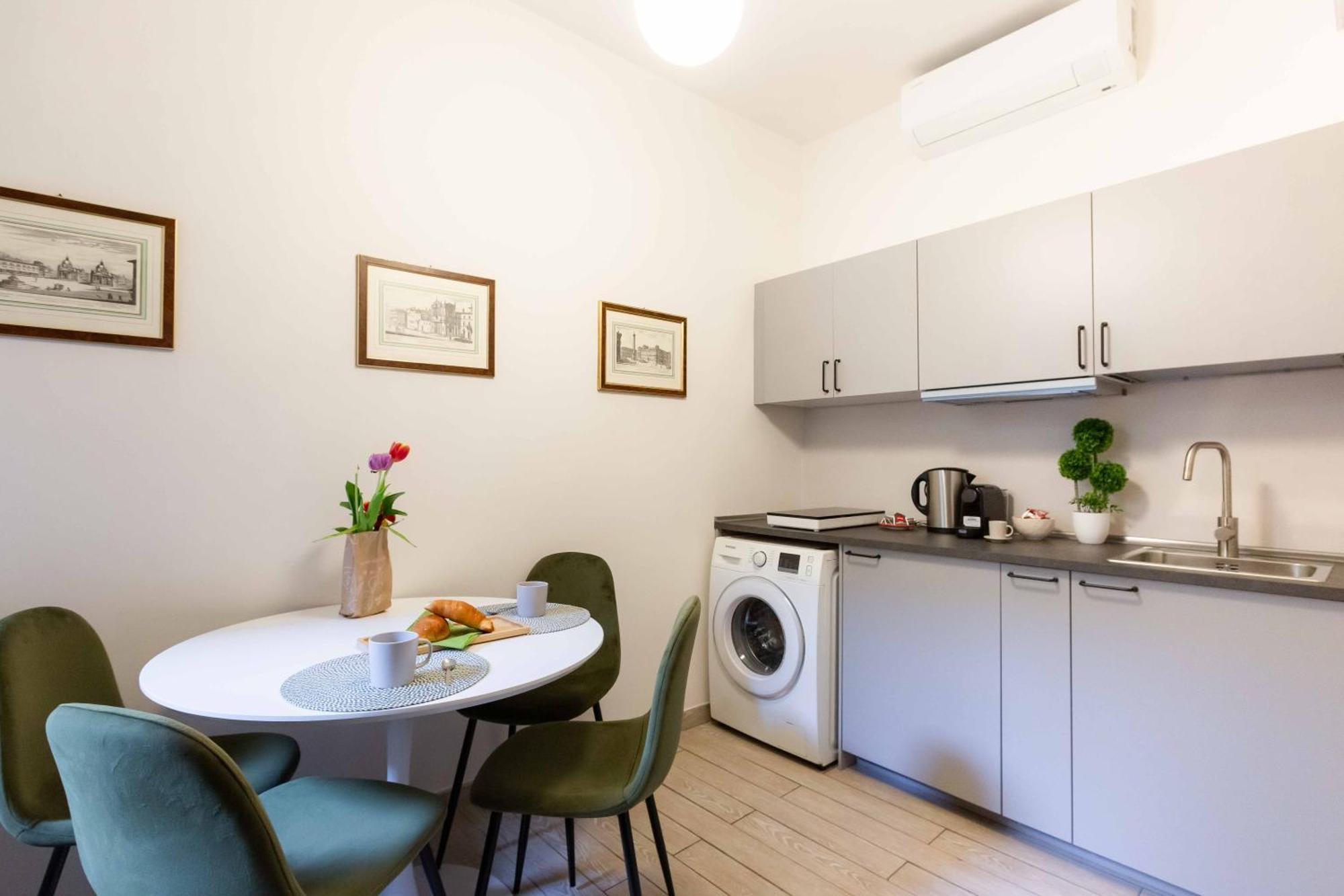 Renovated 2-bdr Flat Statuto - Zen 51 * Rom